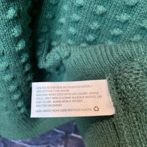 LEGO x Target Large Green Men's Textured Sweater Knit Size L - Picture 6 of 7